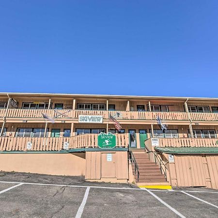 Red River Ski Condo On Main St - Mtn View! Bagian luar foto