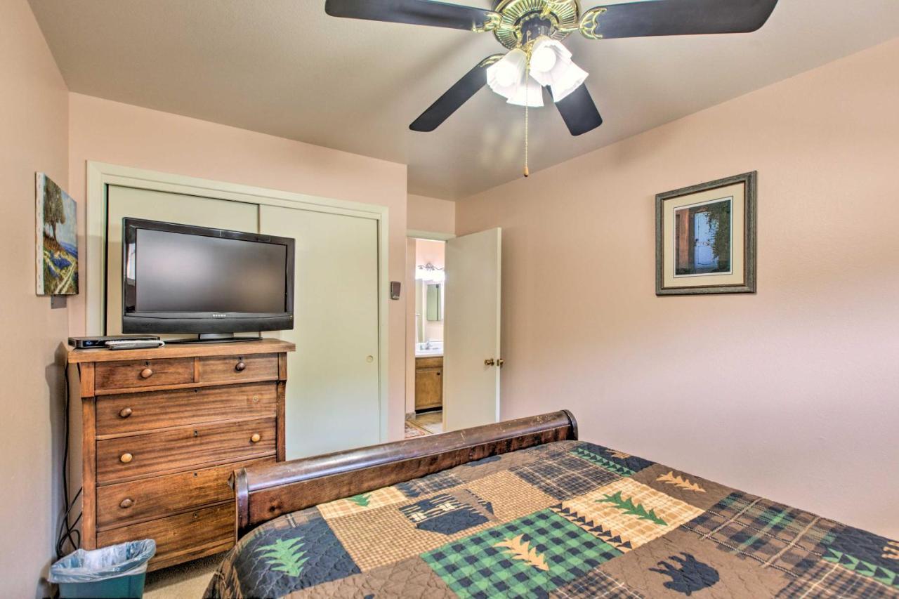 Red River Ski Condo On Main St - Mtn View! Bagian luar foto